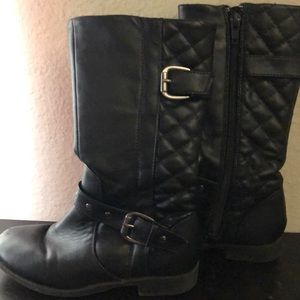 Girl boots